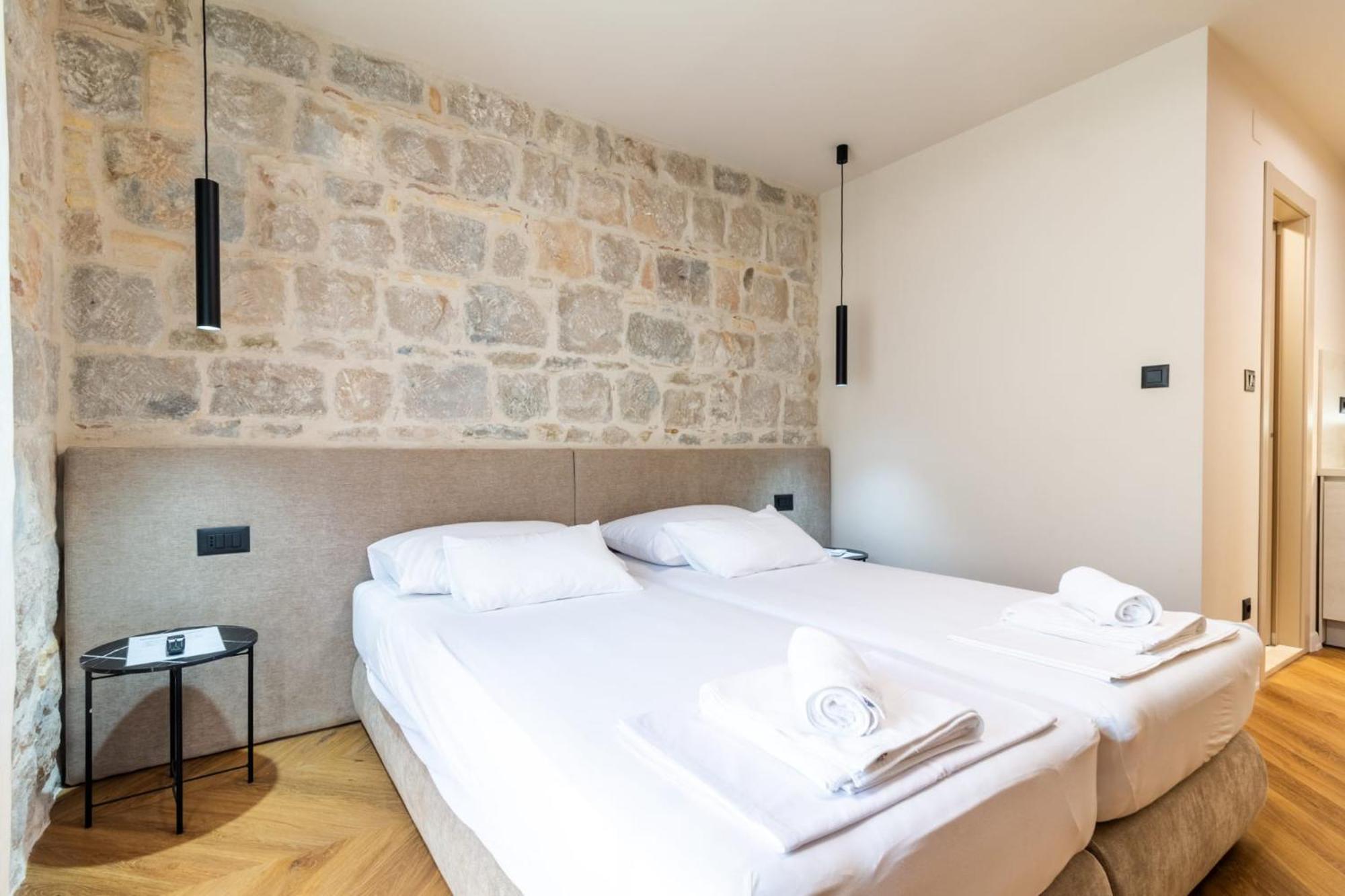 ספליט Apartment Centre In Stone House מראה חיצוני תמונה